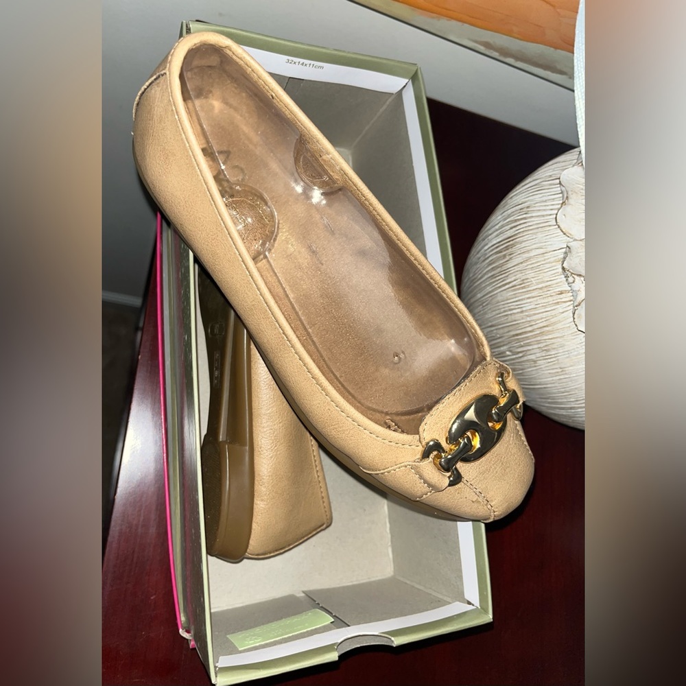 Aerosoles Big Bet Ballet Flats size 8 1/2 Brown faux leather. NWT!